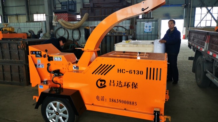 1705024034142294.jpg 棗木樹枝條粉碎碎發貨新疆烏魯木齊若羌縣.jpg